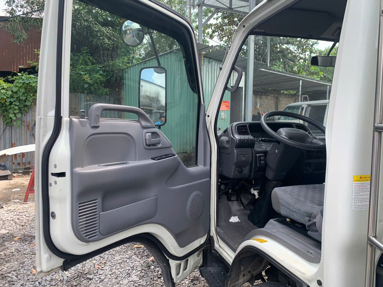 XE ĐÔNG LẠNH CŨ 1T9 ISUZU QKR 270 ĐỜI 2021 - Ảnh 9