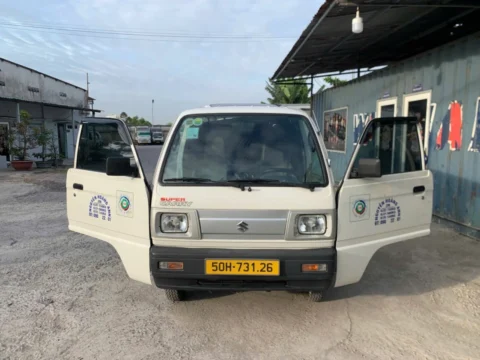 Đầu đèn cabin xe tải van Suzuki cũ đời 2020 tải trọng 580kg còn rất zin